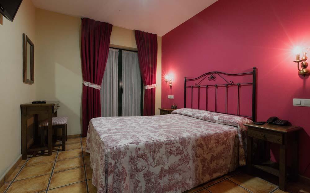 Apartamentos Villa De Cabrales อาเรนัส เด กาบราเลส ภายนอก รูปภาพ